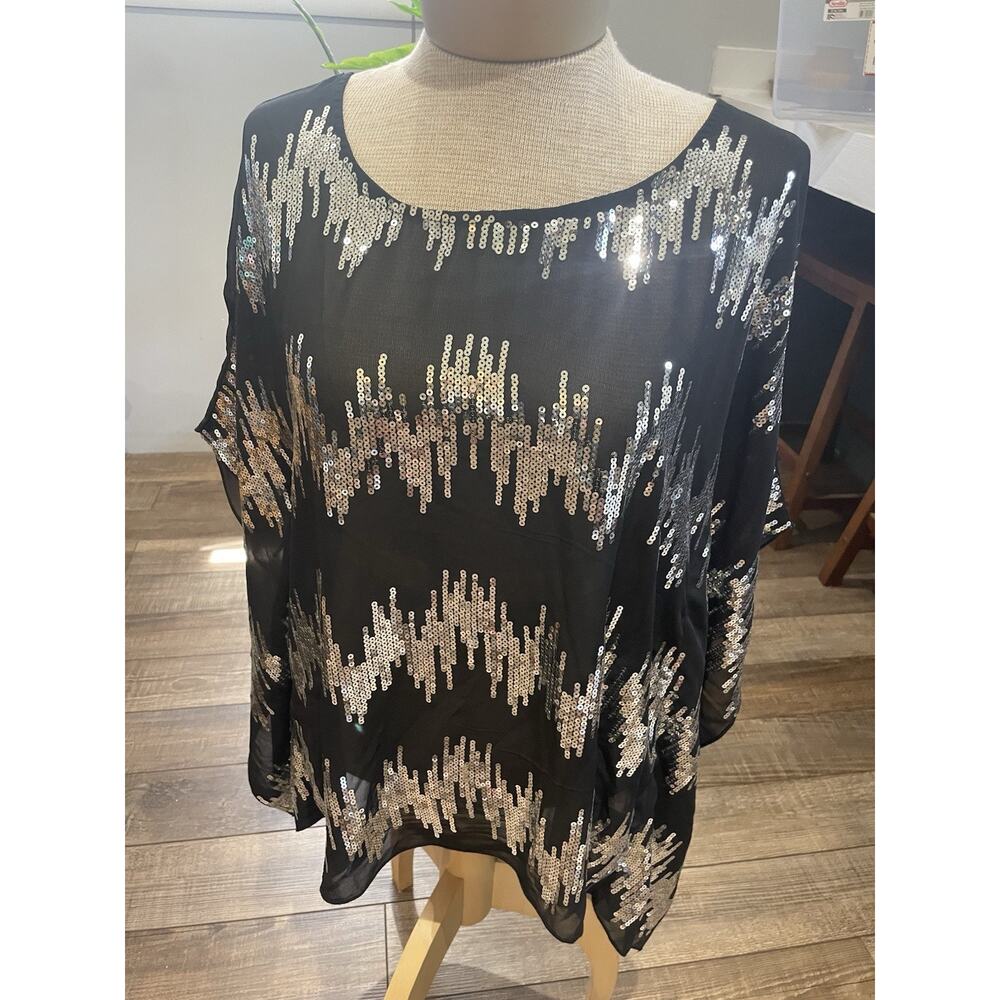 Black Poncho Style Silver Sequin Jagged Chevron Top M Giddy Up Glamour Sheerback